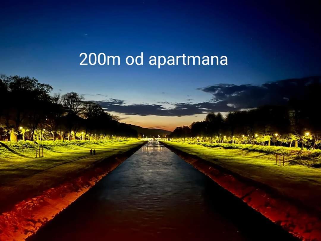 Apartman Kutak Pirot Luaran gambar