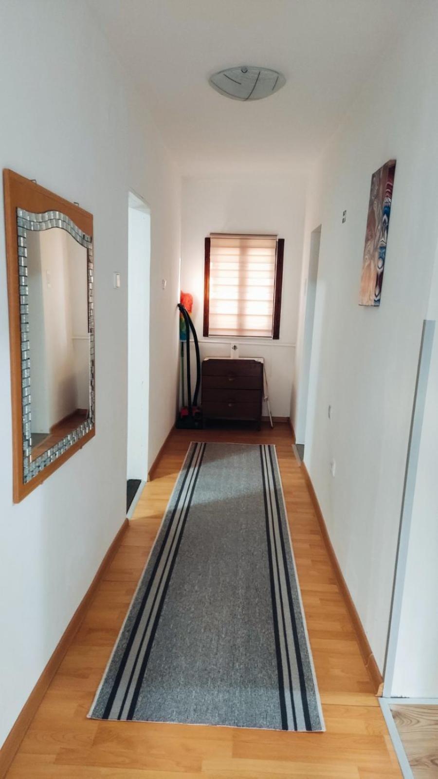 Apartman Kutak Pirot Luaran gambar